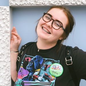 Meet your Posher, Dakota